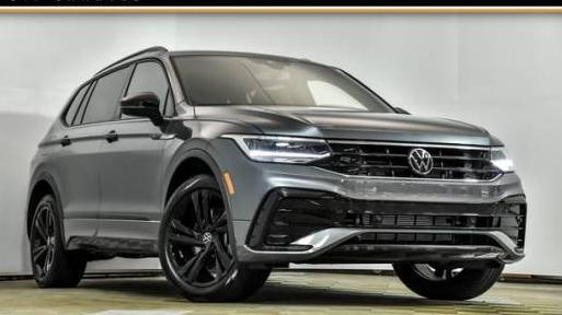 VOLKSWAGEN TIGUAN 4MOTION 2024 3VV8B7AX1RM083953 image